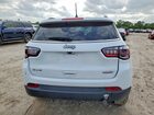 2024 Jeep Compass Latitude Белый vin: 3C4NJDBN5RT119438