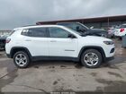 2024 Jeep Compass Latitude 4x4 White vin: 3C4NJDBN6RT608060