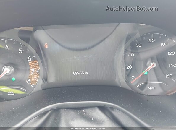 3C4NJDBN6RT608060 2024 JEEP COMPASS White Widok wnętrza 360 stopni