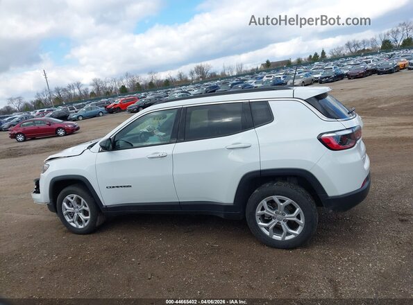 3C4NJDBN7RT137813 2024 JEEP COMPASS White Vista interior de 360 grados