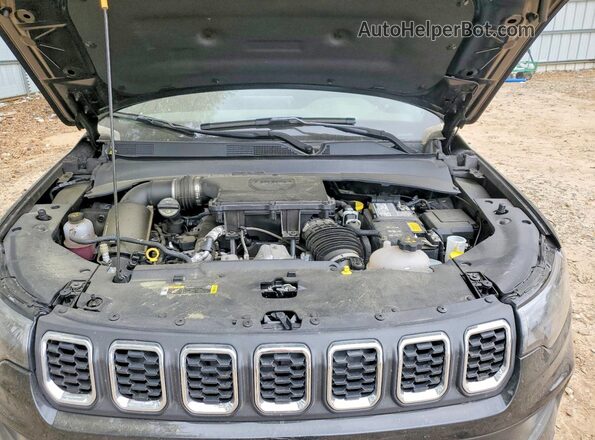 3C4NJDBN7ST601740 2025 JEEP COMPASS Black Widok komory silnika