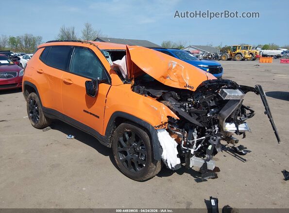 3C4NJDBN7TT160886 2026 JEEP COMPASS Оранжевый Передняя правая четверть