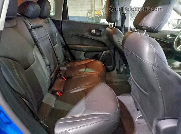 3C4NJDCB3LT101239 2020 JEEP COMPASS Синий Вид задней части салона