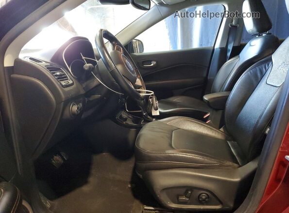 3C4NJDCB7MT563370 2021 JEEP COMPASS Красный Вид салона спереди