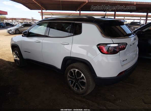 3C4NJDCB7NT178151 2022 JEEP COMPASS White Trasero izquierdo