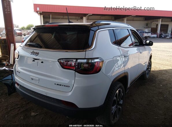 3C4NJDCB7NT178151 2022 JEEP COMPASS White Trasero derecho