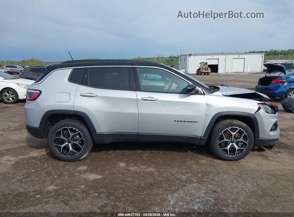 3C4NJDCN0ST565730 2025 JEEP COMPASS Серебряный Панорамный вид салона 360°