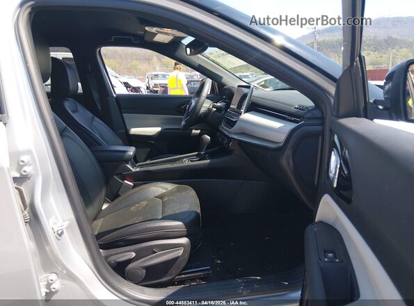 3C4NJDCN9RT158757 2024 JEEP COMPASS Серебряный Вид салона спереди