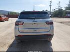 2024 Jeep Compass Limited 4x4 Серебряный vin: 3C4NJDCN9RT158757