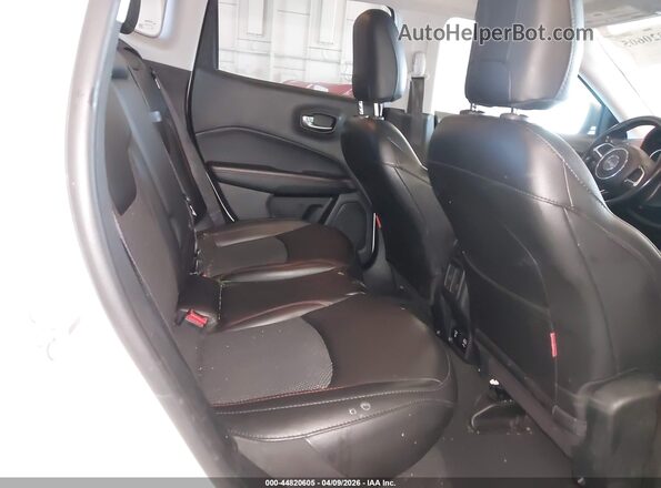 3C4NJDDB2LT184628 2020 JEEP COMPASS Белый Вид наклейки с VIN-кодом