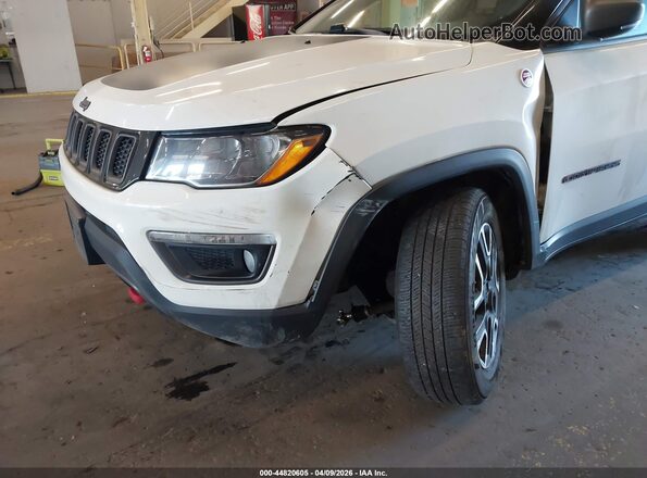 3C4NJDDB2LT184628 2020 JEEP COMPASS Белый Вид спереди