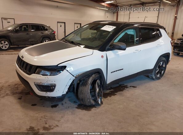 3C4NJDDB3HT631894 2017 JEEP NEW COMPASS White წინა მარცხენა ხედი სამი მეოთხედიდან