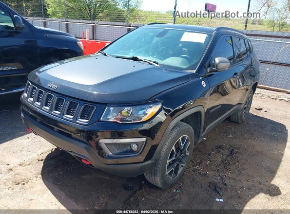 3C4NJDDB3KT594885 2019 JEEP COMPASS Черный Передняя левая четверть