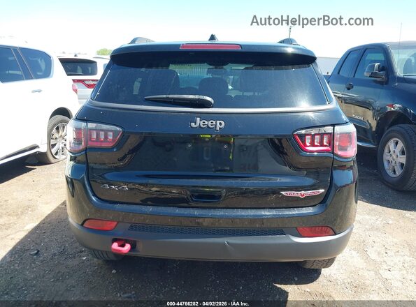 3C4NJDDB3KT594885 2019 JEEP COMPASS Черный 