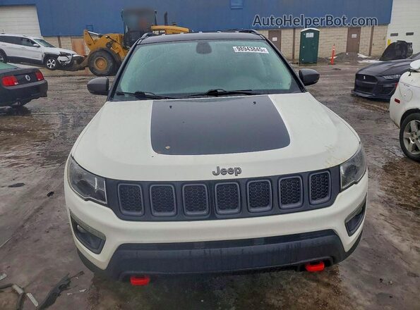 3C4NJDDB3LT207799 2020 JEEP COMPASS Белый Вид спереди