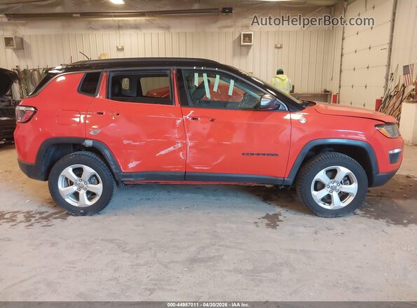 3C4NJDDB5HT624056 2017 JEEP NEW COMPASS Orange Rear interior view