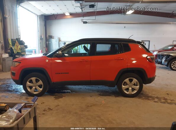 3C4NJDDB5HT624056 2017 JEEP NEW COMPASS Orange 360 interior view