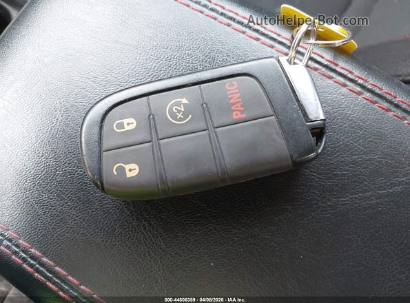 3C4NJDDB6NT234157 2022 JEEP COMPASS Серебряный Вид панели приборов
