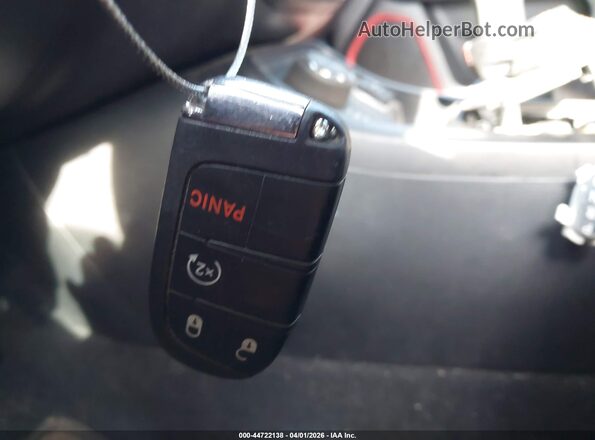 3C4NJDDB7HT667779 2017 JEEP NEW COMPASS Orange Вид панелі приладів