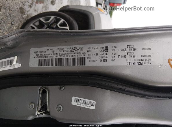 3C4NJDDB9KT733224 2019 JEEP COMPASS Серебряный Вид подкапотного пространства