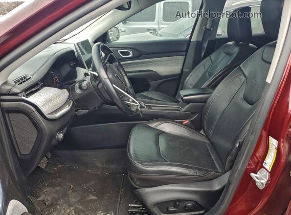 3C4NJDFB2NT177131 2022 JEEP COMPASS Red Front interior view