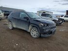 2022 Jeep Compass Latitude Lux Black vin: 3C4NJDFB3NT205745