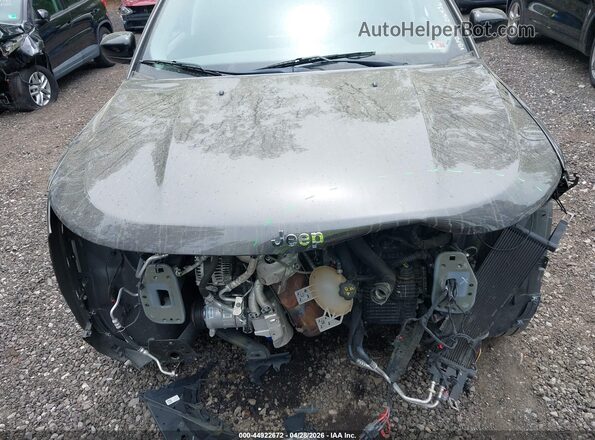 3C4NJDFB4NT221940 2022 JEEP COMPASS Серый Вид спереди