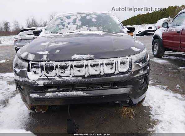 3C4NJDFB8NT129486 2022 JEEP COMPASS Gray უკანა სალონის ხედი