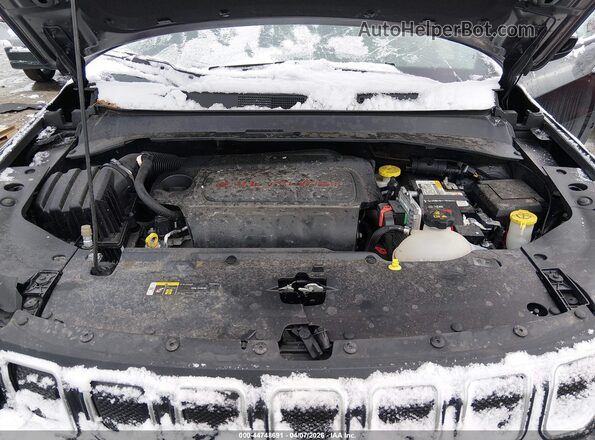 3C4NJDFB8NT129486 2022 JEEP COMPASS Gray უკანა ხედი