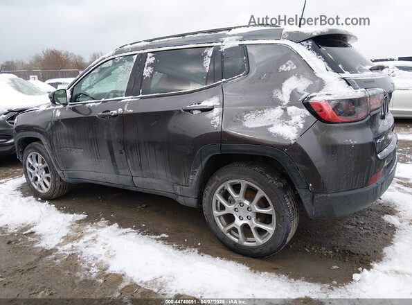 3C4NJDFB8NT129486 2022 JEEP COMPASS Gray 