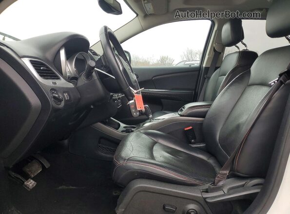 3C4PDCEG3HT603792 2017 DODGE JOURNEY White Front interior view