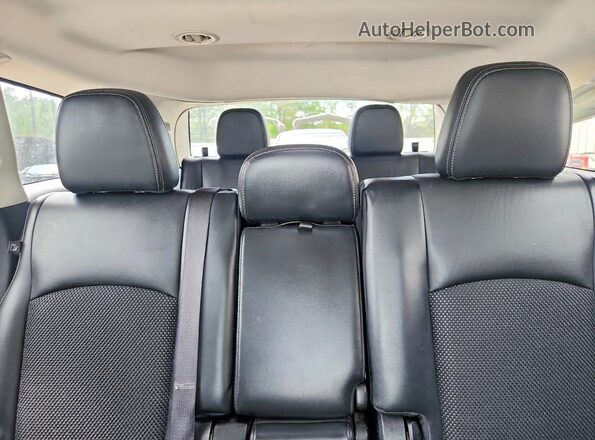 3C4PDCGG9KT763406 2019 DODGE JOURNEY Серебряный Вид задних сидений