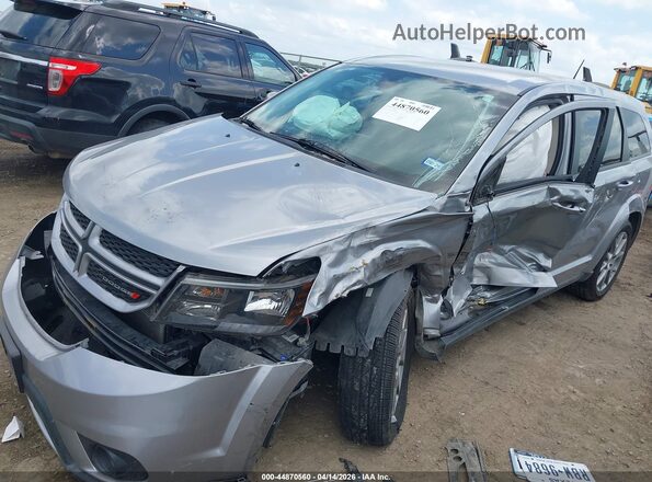 3C4PDDEG1KT769967 2019 DODGE JOURNEY Silver Vista tres cuartos delantera izquierda