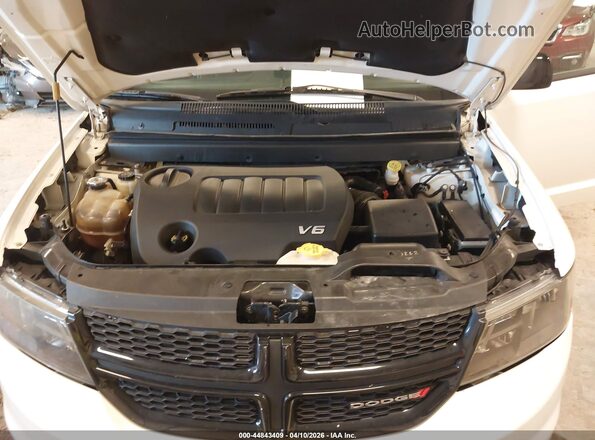 3C4PDDEG8KT821708 2019 DODGE JOURNEY White Вид ззаду