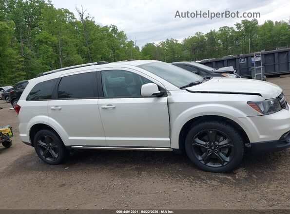 3C4PDDGG7JT323141 2018 DODGE JOURNEY Белый Вид задней части салона