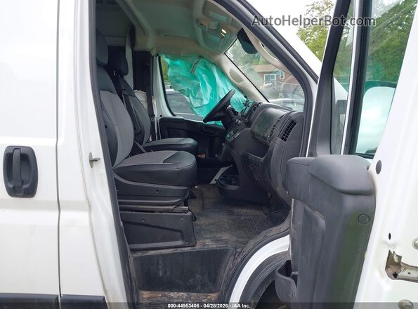 3C6LRVDG8SE504143 2025 RAM PROMASTER 2500 Белый Вид салона спереди