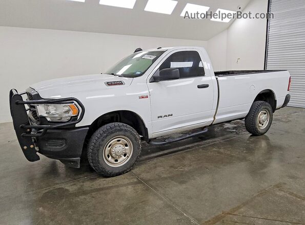 3C6MR5AJ8NG308636 2022 RAM 2500 Белый Передняя левая четверть