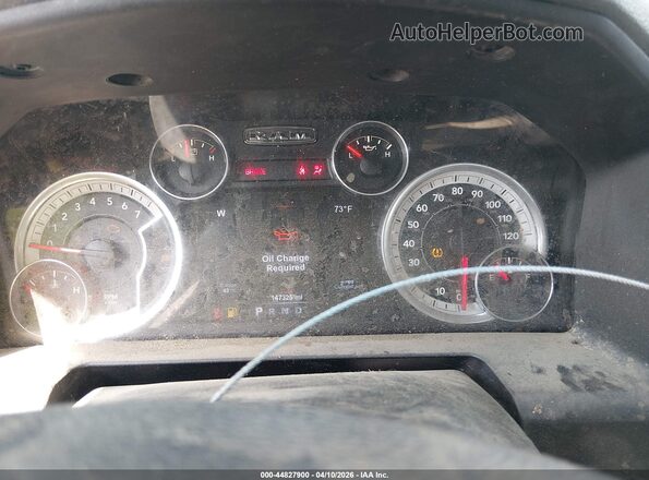 3C6RR7LT9HG660435 2017 RAM 1500 Черный Вид задних сидений