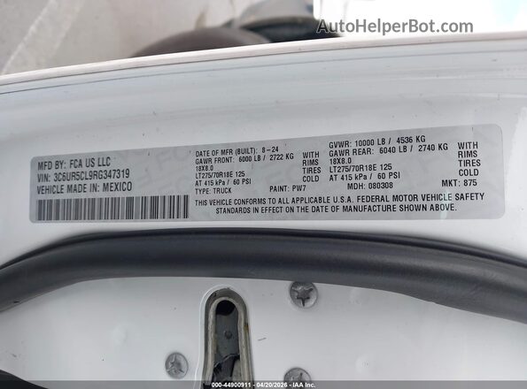 3C6UR5CL9RG347319 2024 RAM 2500 White Вид підкапотного простору