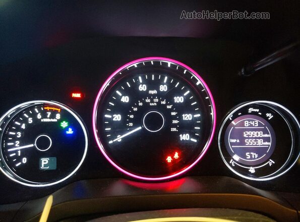 3CZRU6H5XJM729324 2018 HONDA HR-V Белый Вид щитка приборов