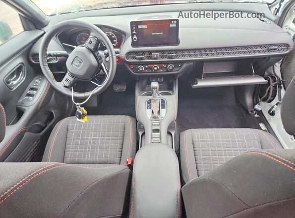 3CZRZ2H55TM704327 2026 HONDA HR-V Белый Вид панели приборов