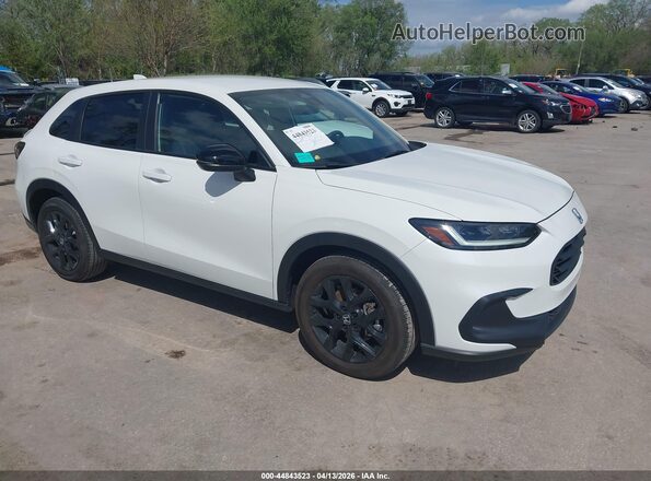 3CZRZ2H58RM754017 2024 HONDA HR-V Белый Передняя правая четверть