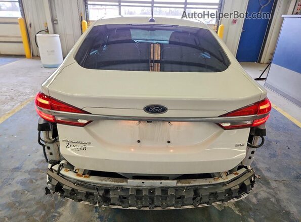 3FA6P0H75JR190862 2018 FORD FUSION Белый Вид сзади