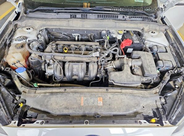 3FA6P0H75JR190862 2018 FORD FUSION Белый Вид задней части салона