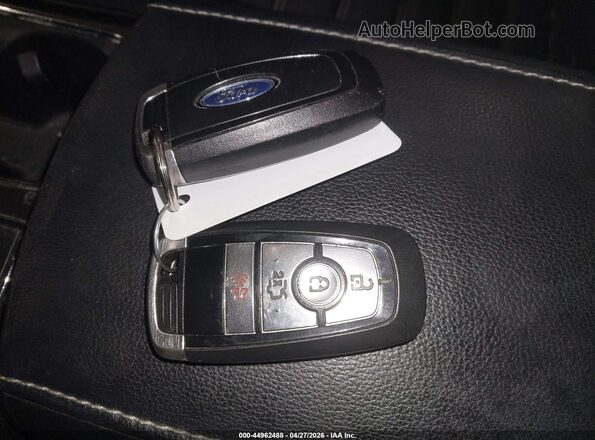 3FA6P0HD1JR201474 2018 FORD FUSION Синий Вид панели приборов