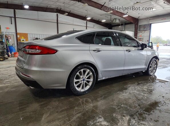 3FA6P0HD8LR150171 2020 FORD FUSION Серебряный Задняя правая четверть