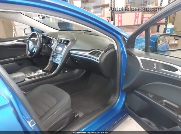 3FA6P0LU0LR200651 2020 FORD FUSION Синий Вид салона спереди