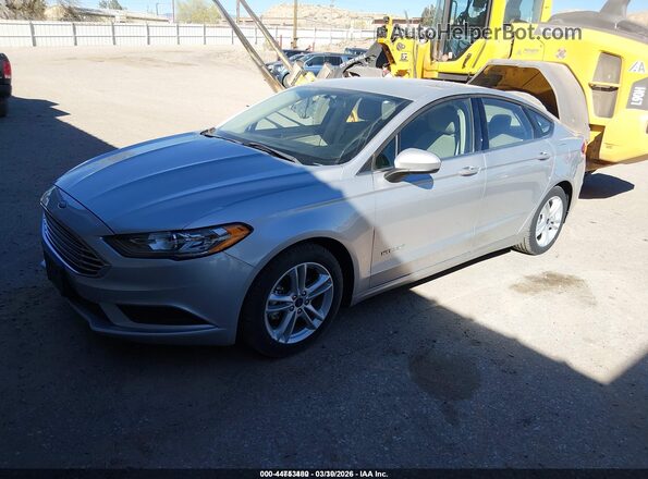 3FA6P0LU4JR250658 2018 FORD FUSION HYBRID Серебряный Передняя левая четверть