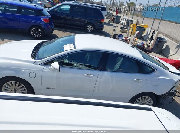 3FA6P0PU0GR270537 2016 FORD FUSION ENERGI Белый 
