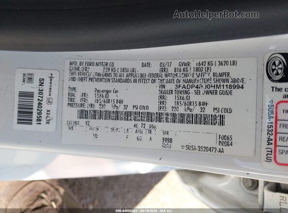 3FADP4BJ0HM118994 2017 FORD FIESTA White Widok komory silnika